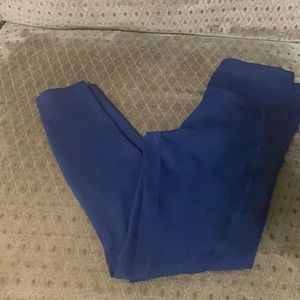 Zyia navy pocket Capri size small